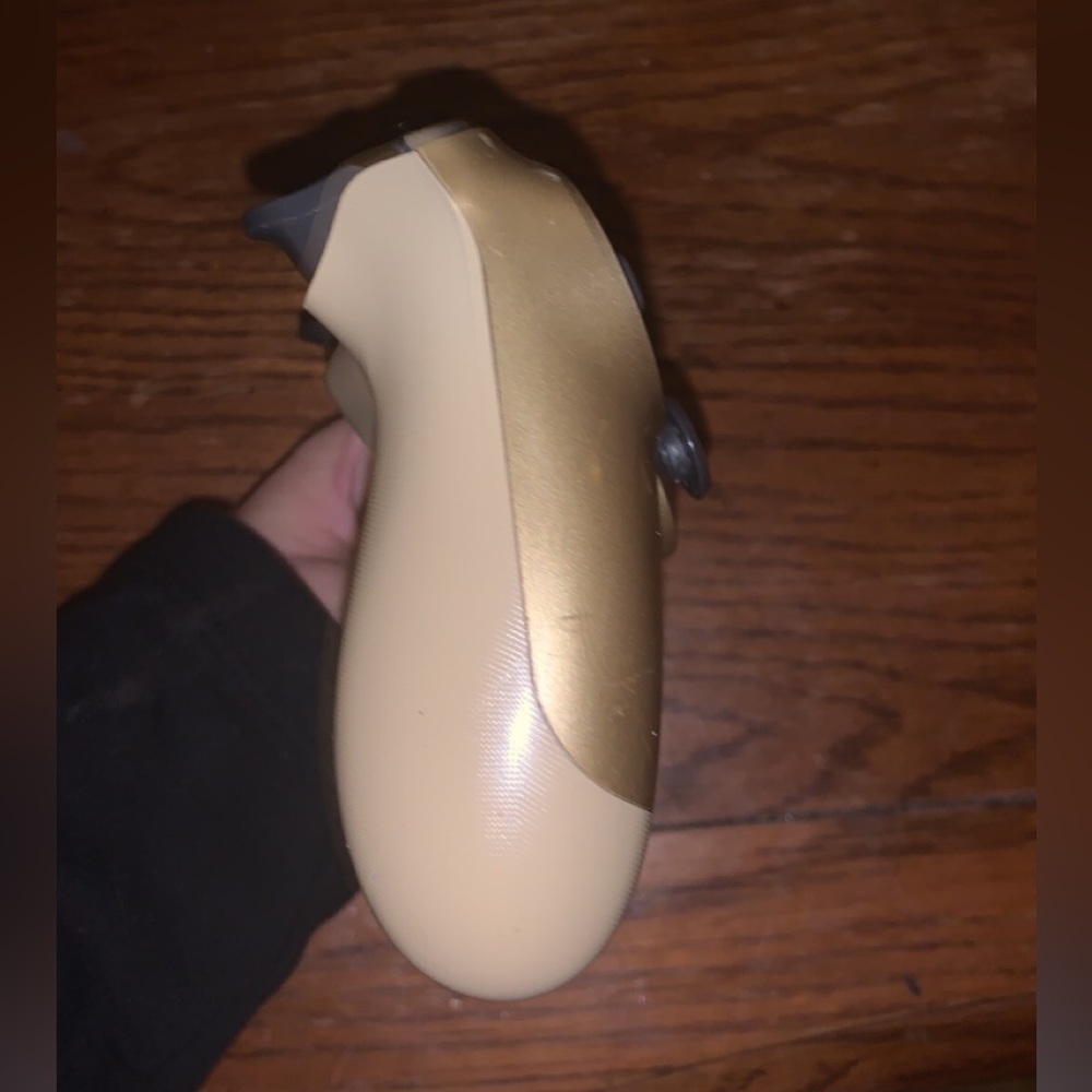 Controller - Picture 3 of 4